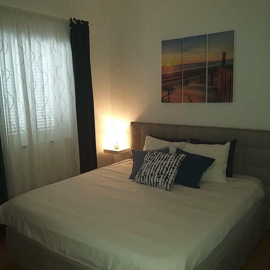 Apartment Antonija Povile Eksteriør billede
